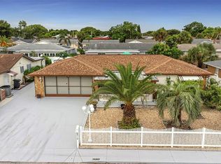 6910 Tierra Linda St, Port Richey, FL 34668