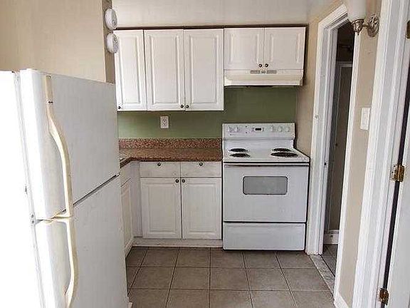 basement kitchen