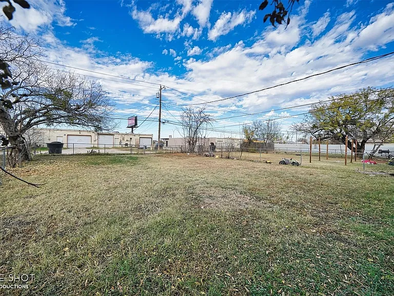 1234 S Crockett Dr — Photo 31