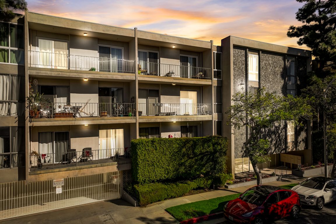 Windsor Way 211 - VT-001