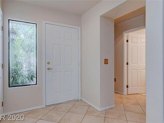 4th image of 2468 Desert Butte Dr