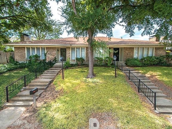 2nd image of 10631 Boedeker Dr
