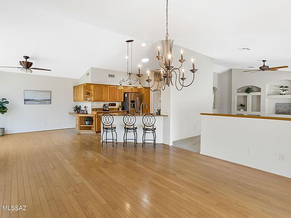 4th image of 38435 S Double Eagle Dr
