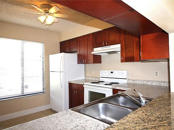 5th image of 7648 Winged Foot Dr