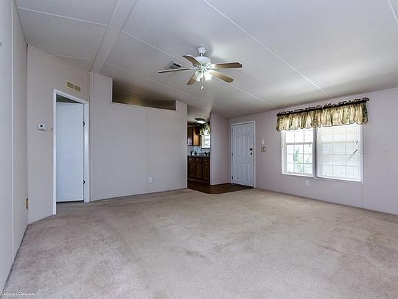 5th image of 221 Lake Blvd