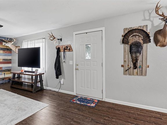 2nd image of 3101 Kingston Rd