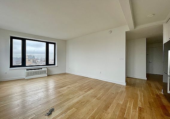 4th image of 409 Eastern Pkwy APT 804