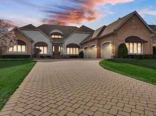 61 Overlook Dr, Golf, IL
