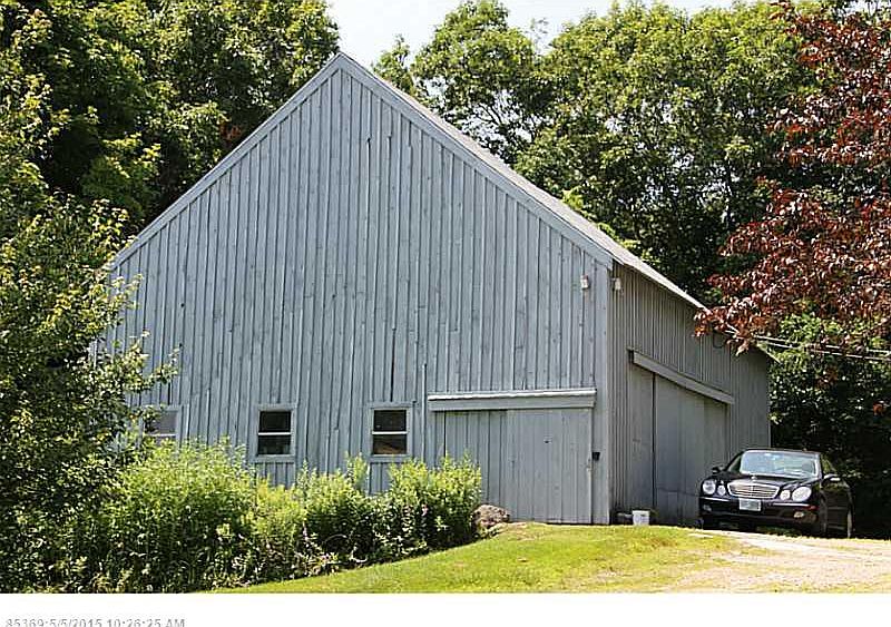 2nd image of 727 Boothbay Rd