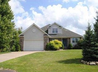 5349 Frazier St, Erie, PA 16510