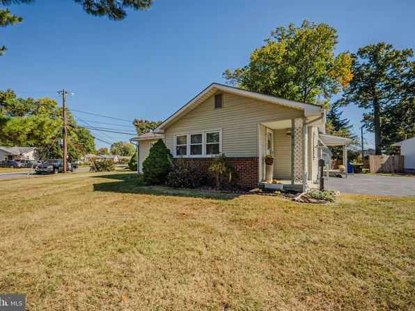 3840 Katherine Ave, Wilmington, DE 19808