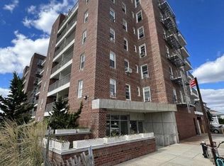 125 Beach 124th St APT 4B, Rockaway Park, NY 11694