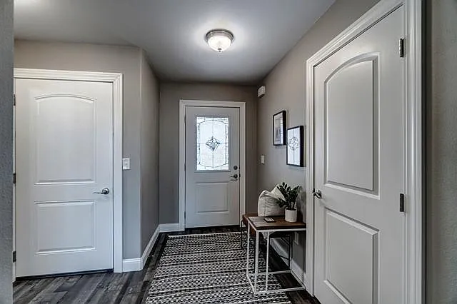 3101 Olive Grove Ct — Photo 4