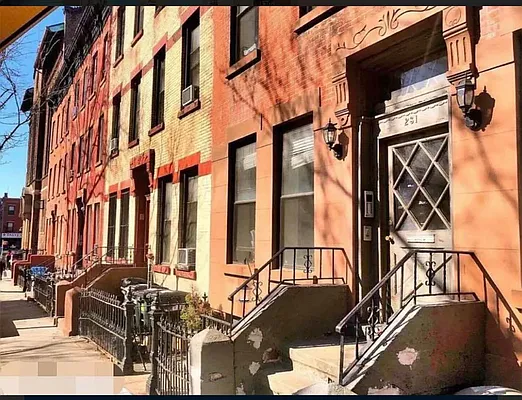 Rented by Corcoran | media 41