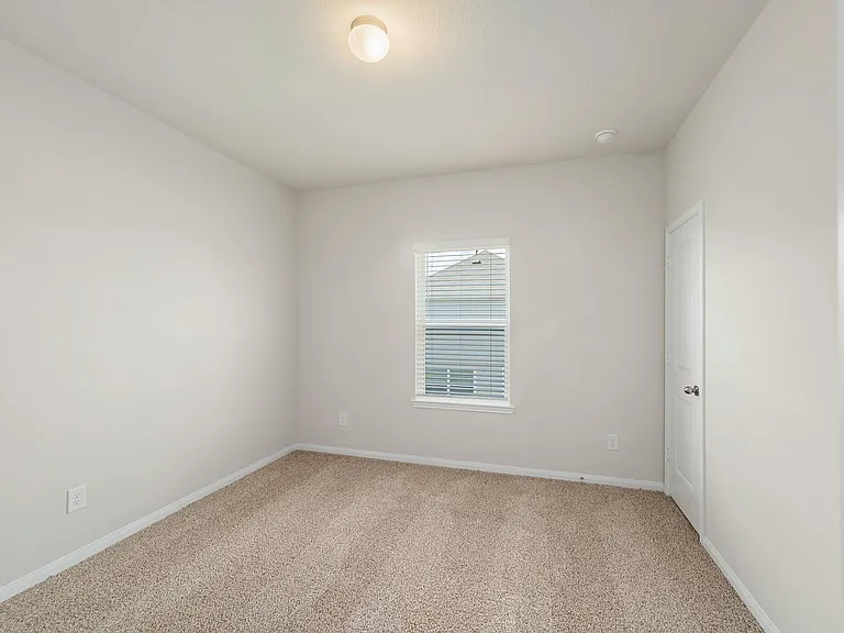 3915 Deledda Dr — Photo 14