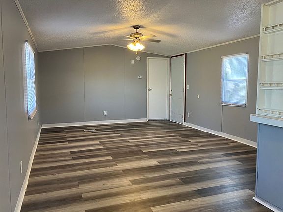 5th image of 2700 N Washington St #219M