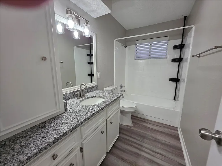 6607 Rockfield Dr — Photo 11