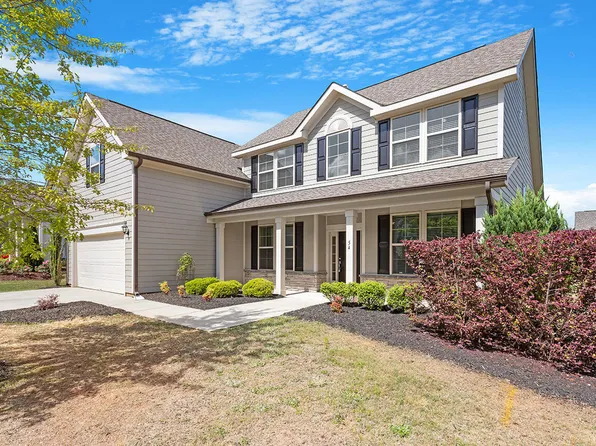 54 Pearsall Farm Ln, Clayton, NC 27527