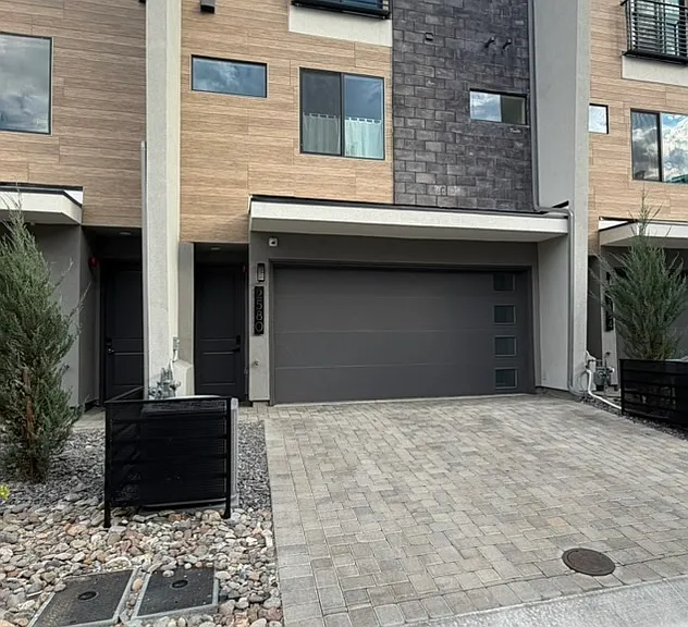 2580 Flowing Stream St — Photo 1