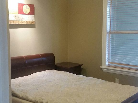 4th image of 2601 Amelia St APT 205