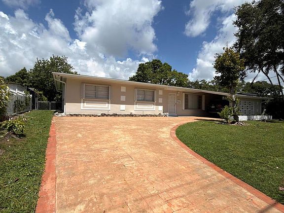 2nd image of 7500 SW 98th Ct