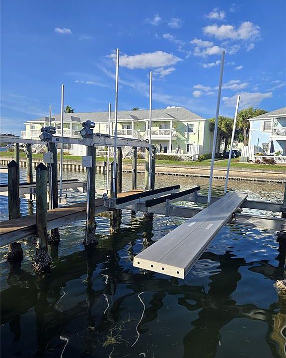 1st image of 0 BEACH DRIVE SE