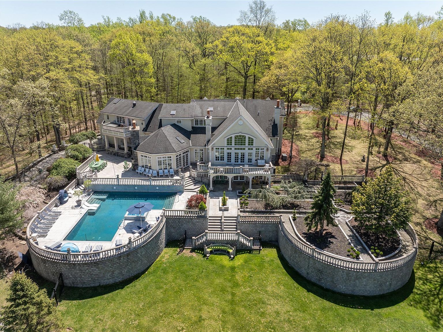 172 Clausland Mountain Road, Blauvelt, NY 10913 | Zillow