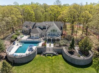 172 Clausland Mountain Rd, Blauvelt, NY 10913