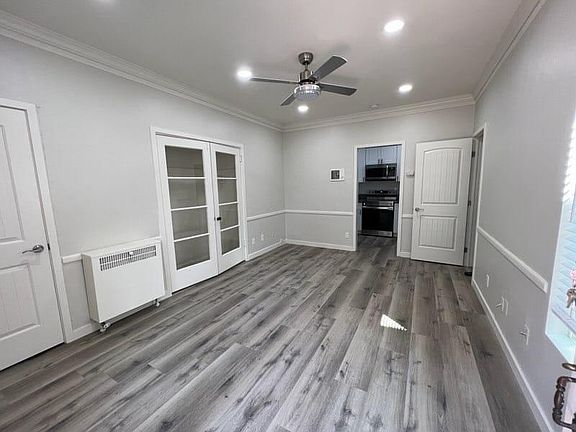 4th image of 3622 Park Blvd #C
