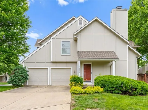 15456 Floyd St, Overland Park, KS 66223