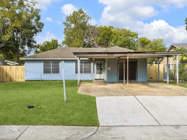 6646 Cresthill St, Houston, TX 77033