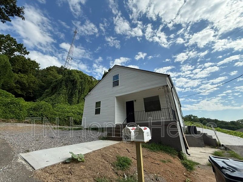 1st image of 1201 Karnes Ave #1