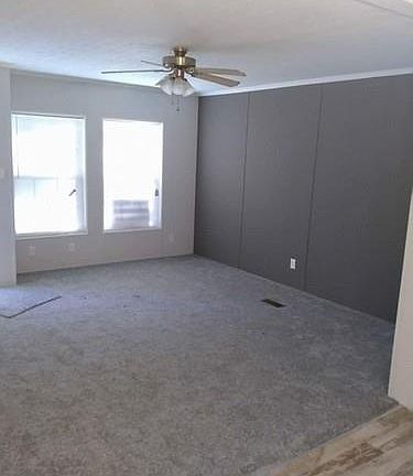 4th image of 2740 Vandorn Ln