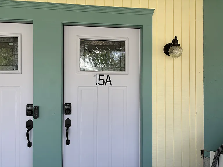 15 E Main St #A — Photo 2