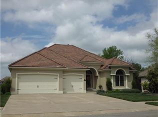 10128 N Helena Ave, Kansas City, MO 64154
