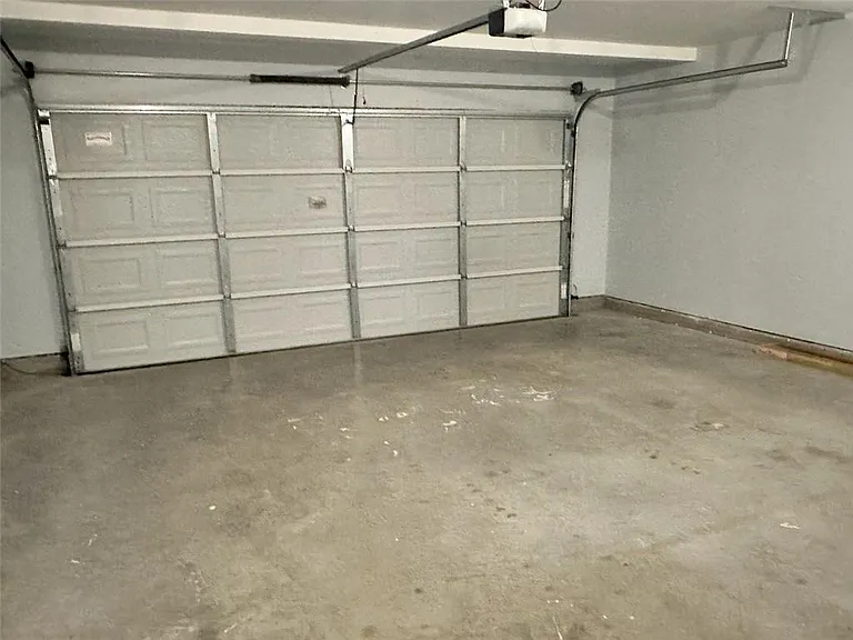 620 Cartecay Dr — Photo 18