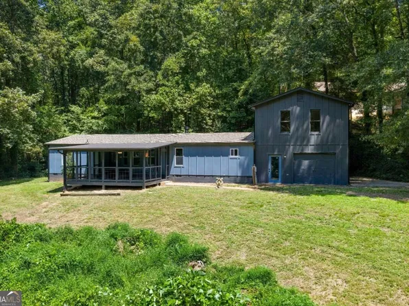 5186 W Holiday Ct SE, Acworth, GA 30102
