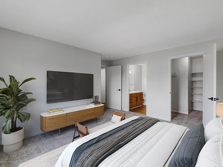 Port Crossing Apartments — Photo 52