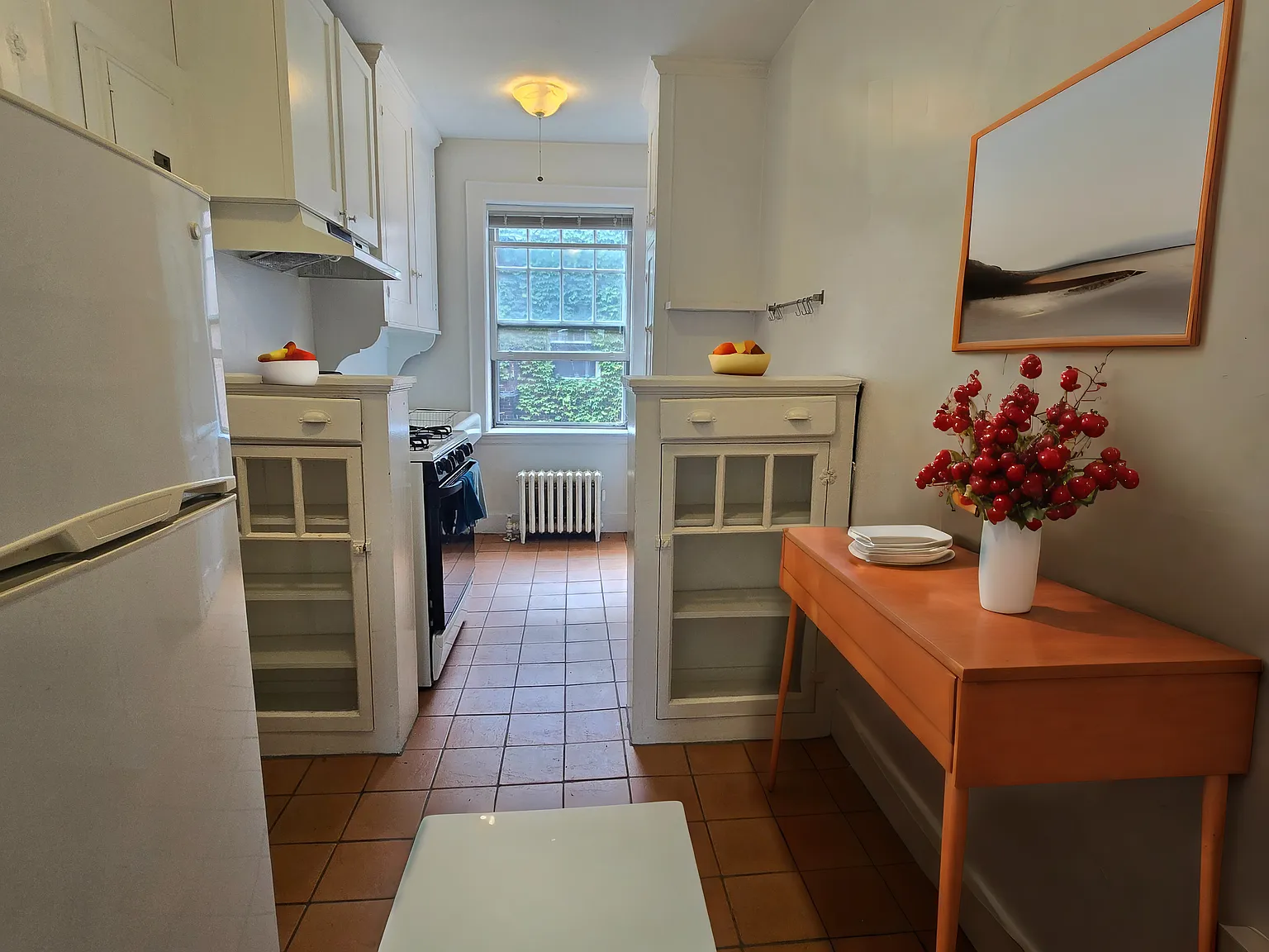 1 bed, 676 sqft, $2,400 — Photo 2