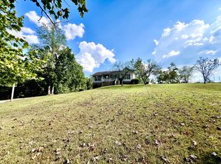 67 Moore Rd, Summertown, TN 38483