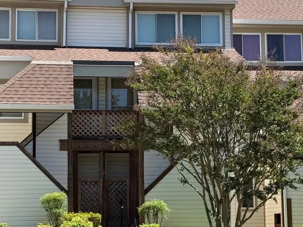 18315 Leman Lake Dr #705, Olney, MD 20832