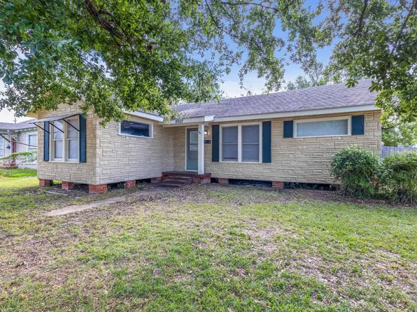 2907 Common St, Lake Charles, LA 70601