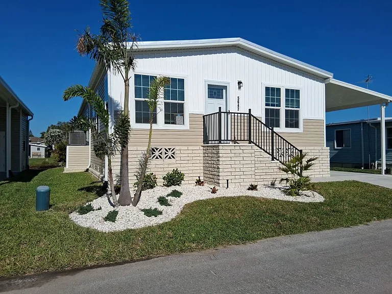 5647 Blue Harbor Dr #335 — Photo 1
