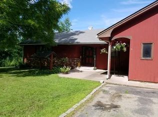 175 General Knox Rd, Russell, MA 01071