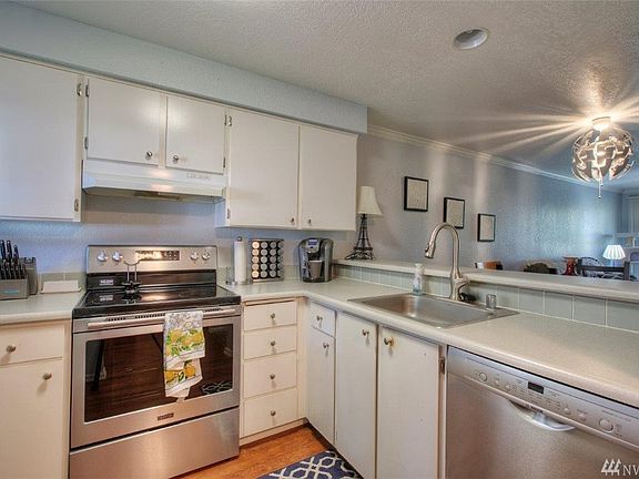 4th image of 25131 98th Pl S APT E206