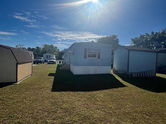 4th image of 9802 Lawson Dr