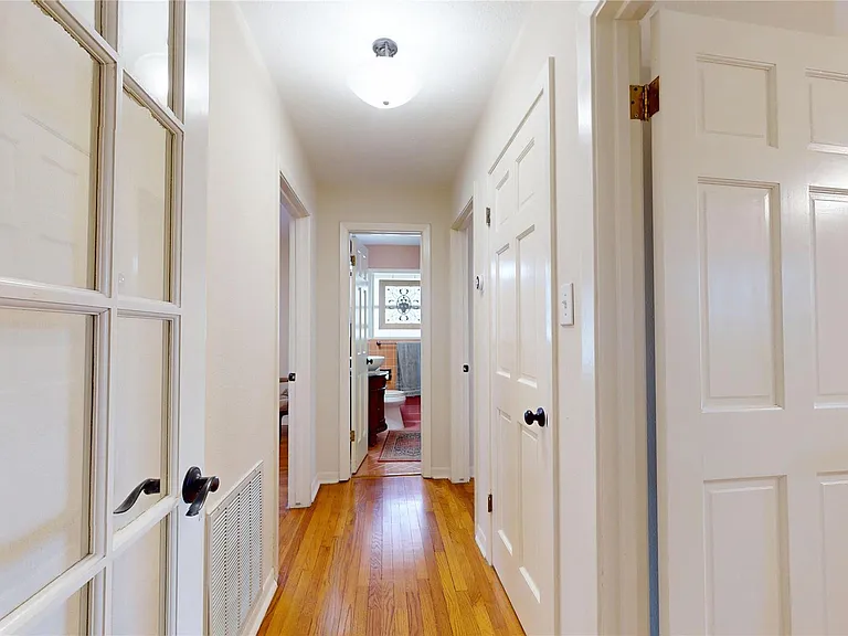 9910 Pine Lake Dr — Photo 24