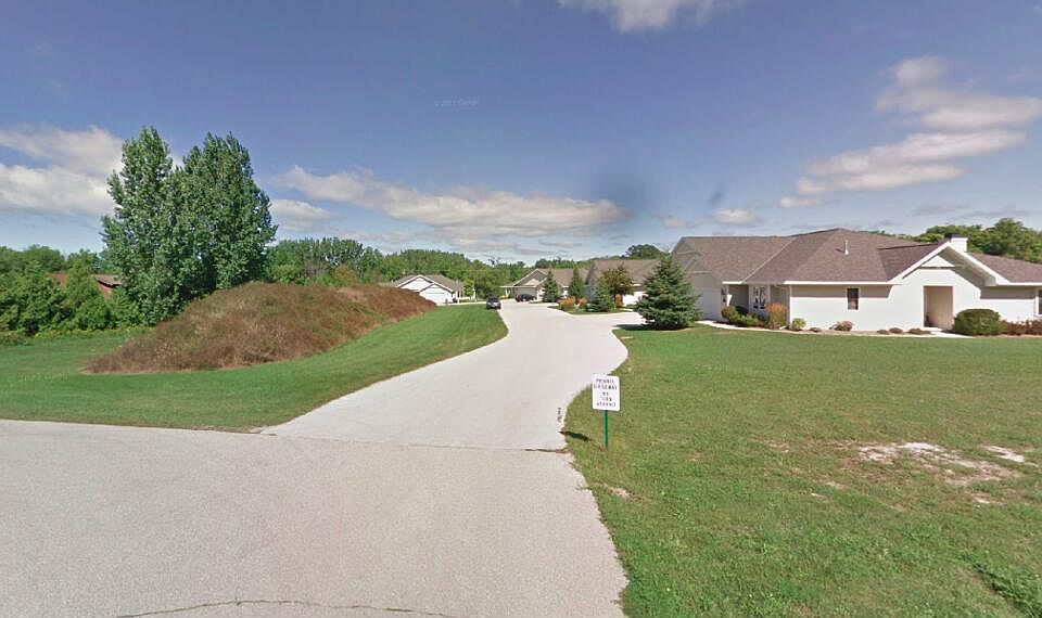 1st image of 10650 Mill Ln
