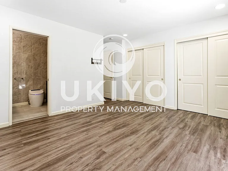 645 Keith Ct — Photo 44
