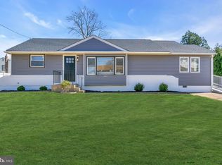 508 Betsy Dr, Glendora, NJ 08029